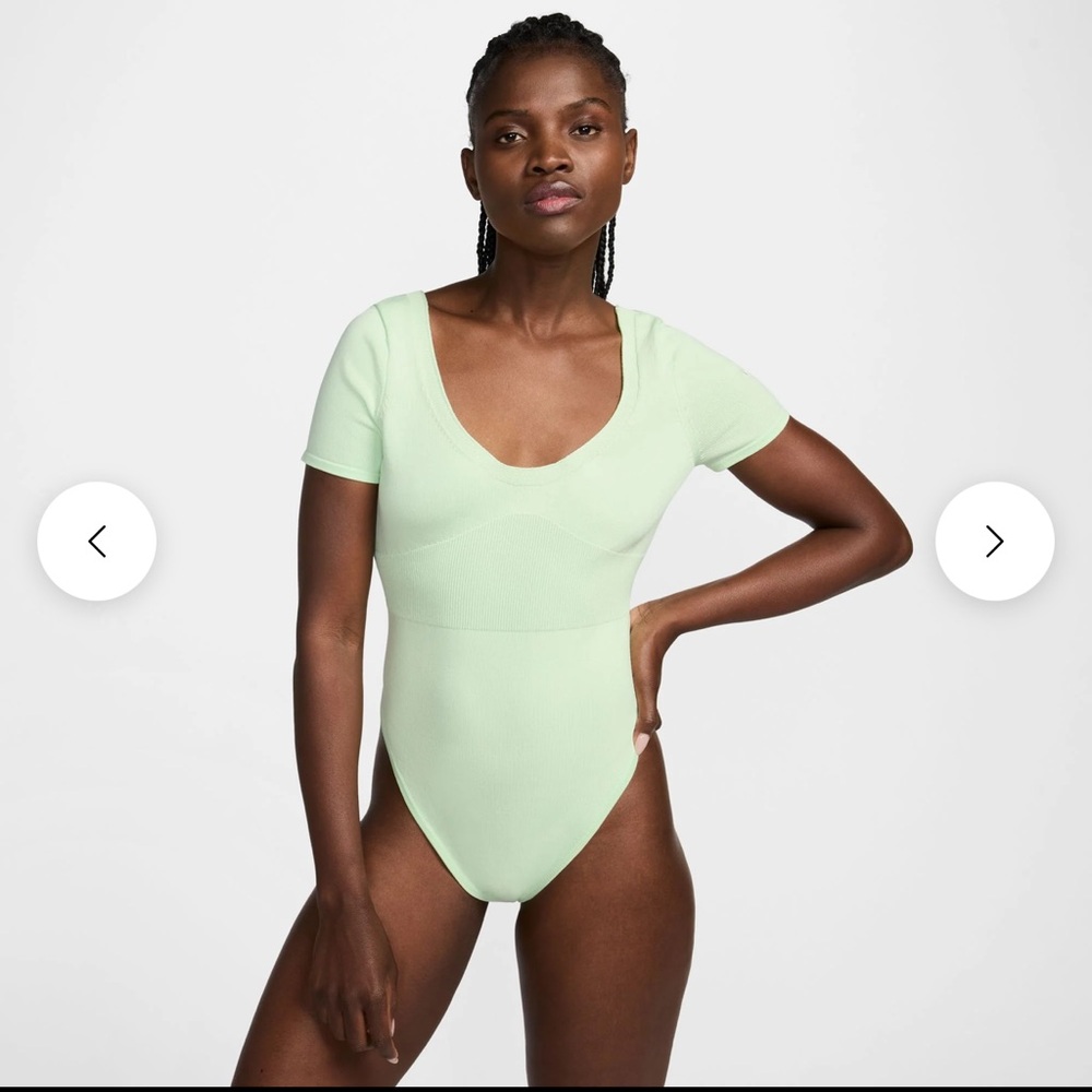 NWT NIKE CHILL KNIT BODYSUIT GREEN STRETCH LARGE - Picture 2 of 5